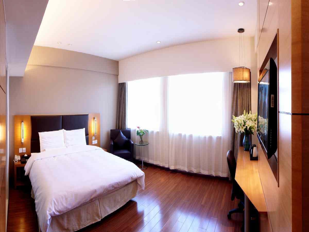 Motel Shijiazhuang East Zhongshan Road Taylor Centre Шицзячжуан Экстерьер фото